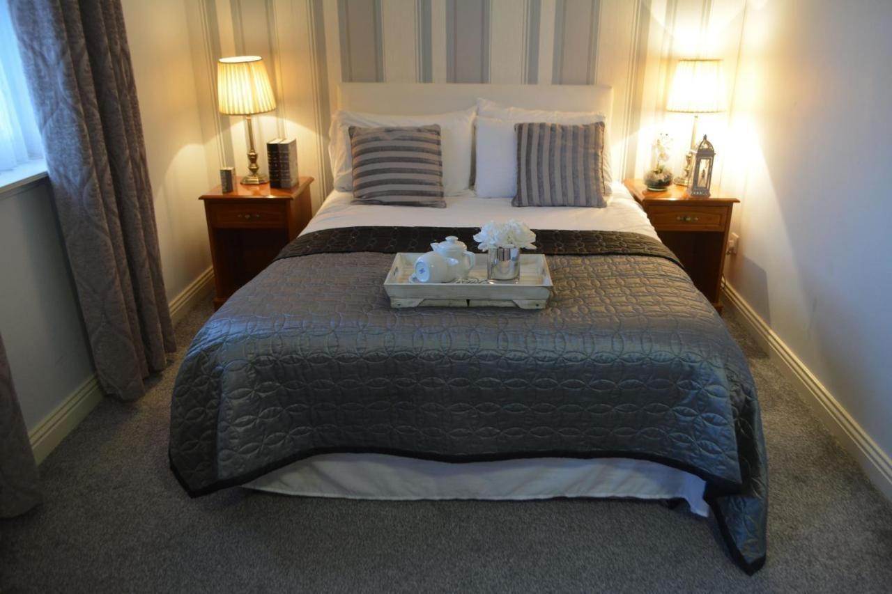 Woodfield House Hotel Limerick Junction Eksteriør billede