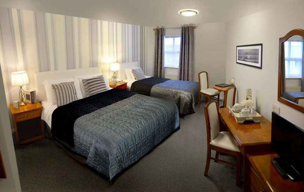 Woodfield House Hotel Limerick Junction Eksteriør billede