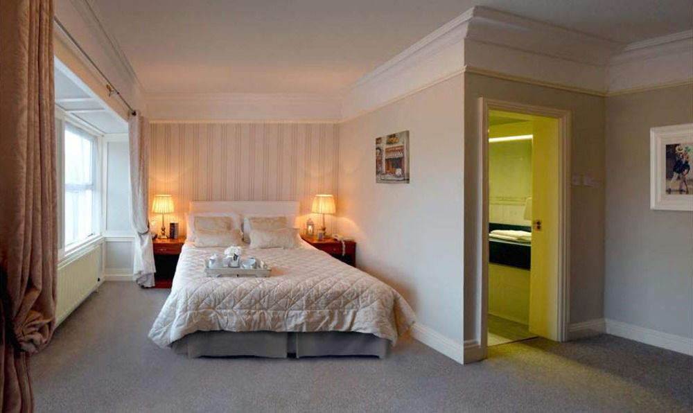 Woodfield House Hotel Limerick Junction Eksteriør billede